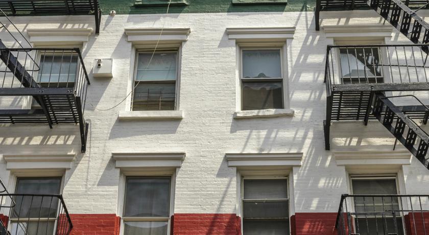 Windsor Hotel New York Exterior photo